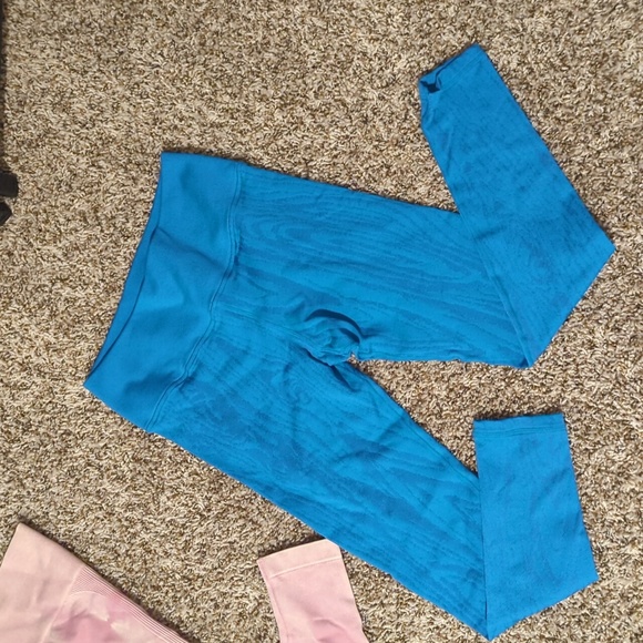 workout pants duo - Picture 3 of 8